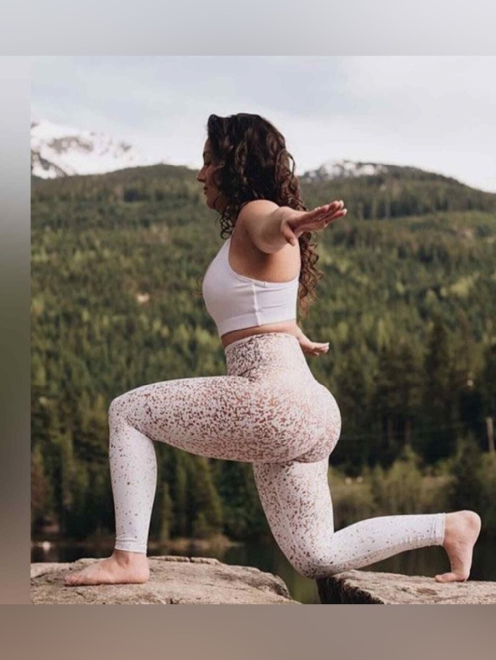 Zyia Active High-Waist Cream Speckle Leggings – Women